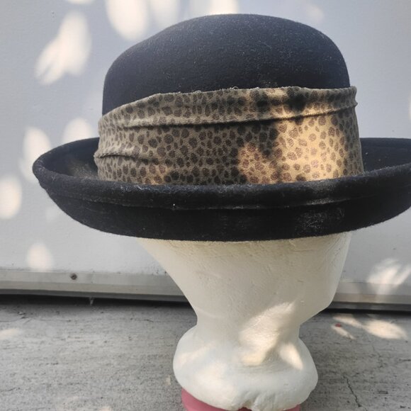 Vintage Felt Bowler Derby Hat - Picture 2 of 7